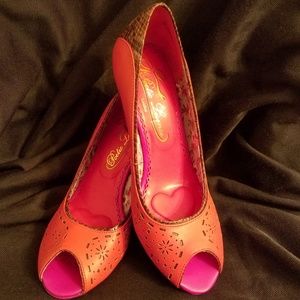 Poetic Licence Dilly Dally Shoes Size 7.5M